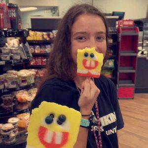 Meet your Posher, Emily